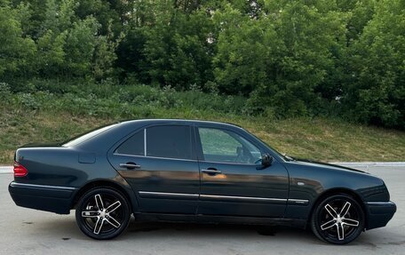 Mercedes-Benz E-Класс, 1999 год, 365 000 рублей, 7 фотография