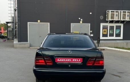 Mercedes-Benz E-Класс, 1999 год, 365 000 рублей, 6 фотография