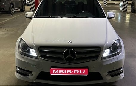 Mercedes-Benz C-Класс, 2012 год, 1 450 000 рублей, 1 фотография