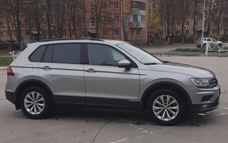 Volkswagen Tiguan II, 2020 год, 2 350 000 рублей, 6 фотография