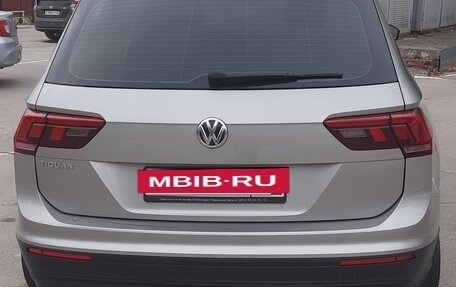 Volkswagen Tiguan II, 2020 год, 2 350 000 рублей, 8 фотография