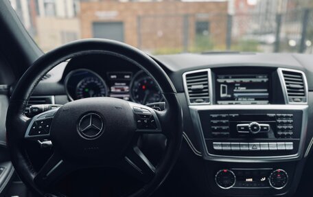 Mercedes-Benz M-Класс, 2012 год, 2 220 000 рублей, 10 фотография