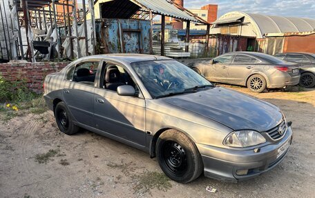 Toyota Avensis III рестайлинг, 2001 год, 330 000 рублей, 12 фотография