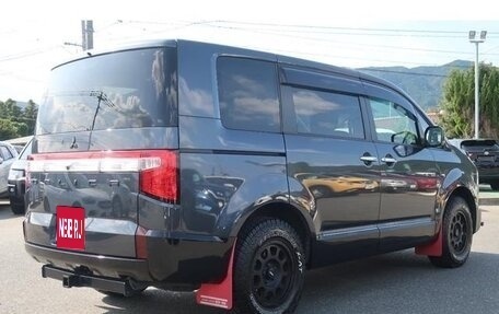 Mitsubishi Delica D:5 I, 2022 год, 3 100 000 рублей, 2 фотография