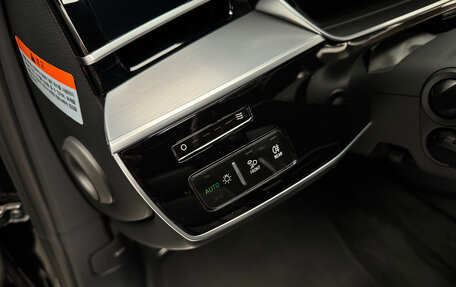 Audi A8, 2019 год, 7 500 000 рублей, 18 фотография