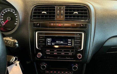 Volkswagen Polo VI (EU Market), 2017 год, 1 250 000 рублей, 13 фотография