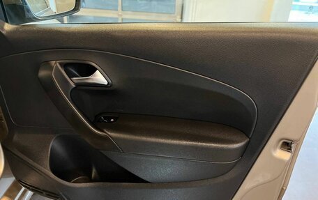 Volkswagen Polo VI (EU Market), 2017 год, 1 250 000 рублей, 26 фотография