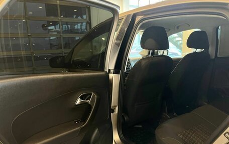 Volkswagen Polo VI (EU Market), 2017 год, 1 250 000 рублей, 22 фотография