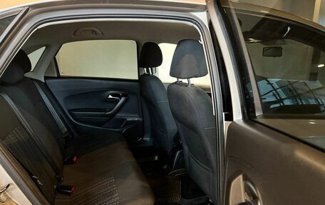 Volkswagen Polo VI (EU Market), 2017 год, 1 250 000 рублей, 24 фотография