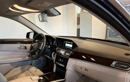 Mercedes-Benz E-Класс, 2015 год, 2 330 000 рублей, 12 фотография