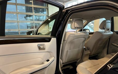 Mercedes-Benz E-Класс, 2015 год, 2 330 000 рублей, 24 фотография