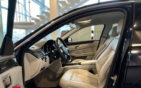 Mercedes-Benz E-Класс, 2015 год, 2 330 000 рублей, 16 фотография