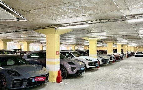 Porsche Cayenne III, 2025 год, 17 500 000 рублей, 2 фотография