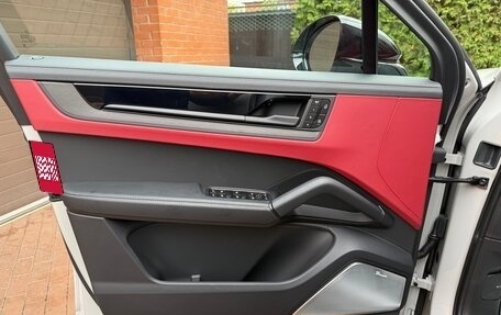 Porsche Cayenne III, 2025 год, 17 500 000 рублей, 23 фотография