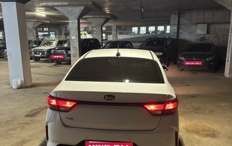 KIA Rio IV, 2021 год, 1 570 000 рублей, 5 фотография