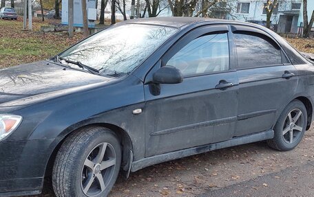 KIA Cerato I, 2004 год, 320 000 рублей, 2 фотография