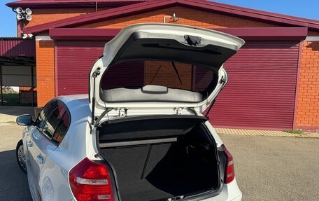 BMW 1 серия, 2010 год, 730 000 рублей, 10 фотография