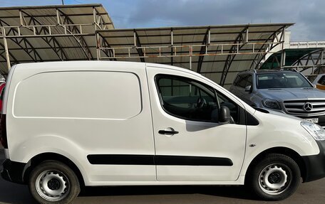 Citroen Berlingo II рестайлинг, 2021 год, 1 680 000 рублей, 3 фотография