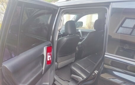 Toyota Land Cruiser Prado 150 рестайлинг 2, 2013 год, 2 950 000 рублей, 10 фотография