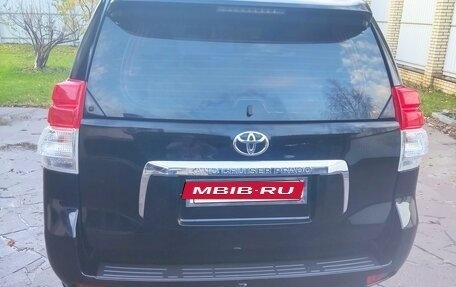 Toyota Land Cruiser Prado 150 рестайлинг 2, 2013 год, 2 950 000 рублей, 4 фотография