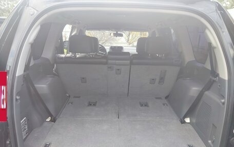 Toyota Land Cruiser Prado 150 рестайлинг 2, 2013 год, 2 950 000 рублей, 6 фотография