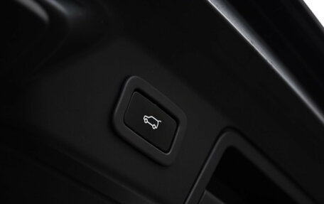 Land Rover Range Rover Velar I, 2018 год, 3 829 000 рублей, 33 фотография