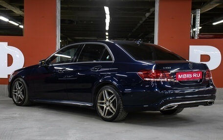 Mercedes-Benz E-Класс, 2015 год, 1 998 000 рублей, 7 фотография