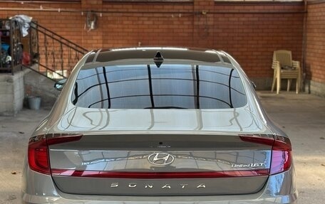 Hyundai Sonata VIII, 2022 год, 2 650 000 рублей, 2 фотография