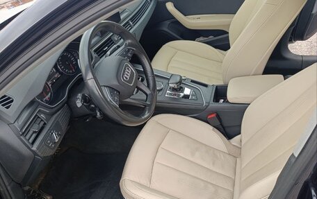 Audi A4, 2017 год, 2 300 000 рублей, 13 фотография