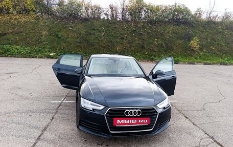 Audi A4, 2017 год, 2 300 000 рублей, 8 фотография