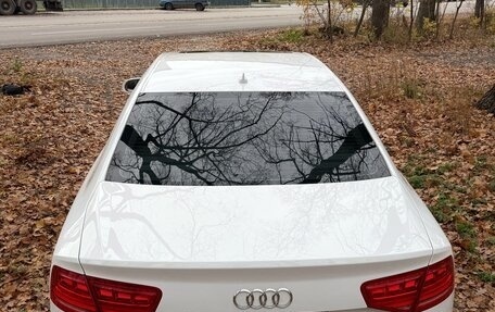 Audi A8, 2011 год, 1 650 000 рублей, 6 фотография