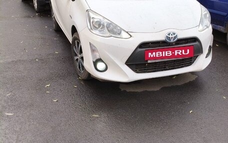 Toyota Aqua I, 2017 год, 1 080 000 рублей, 3 фотография