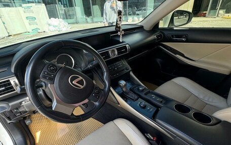 Lexus IS III, 2013 год, 2 000 000 рублей, 7 фотография