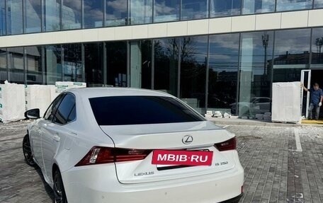 Lexus IS III, 2013 год, 2 000 000 рублей, 4 фотография