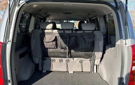 Hyundai H-1 II рестайлинг, 2018 год, 2 300 000 рублей, 10 фотография