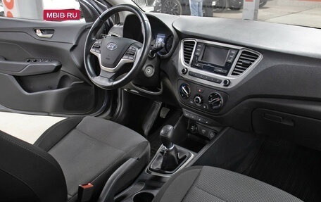 Hyundai Solaris II рестайлинг, 2019 год, 1 298 000 рублей, 12 фотография