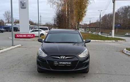 Hyundai Solaris II рестайлинг, 2012 год, 710 000 рублей, 3 фотография
