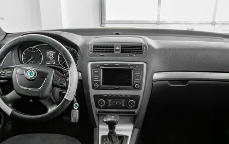 Skoda Octavia, 2012 год, 883 000 рублей, 15 фотография