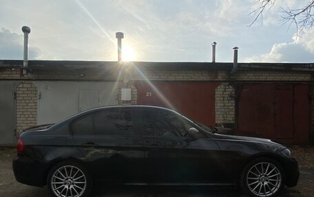 BMW 3 серия, 2009 год, 980 000 рублей, 3 фотография