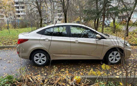 Hyundai Solaris II рестайлинг, 2012 год, 800 000 рублей, 14 фотография
