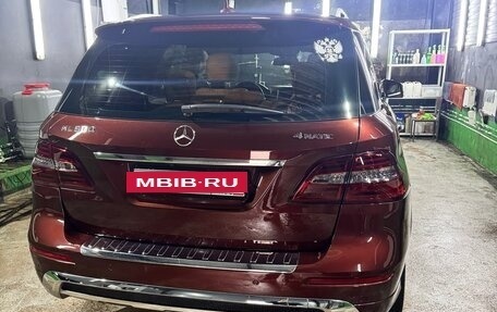 Mercedes-Benz M-Класс, 2013 год, 3 100 000 рублей, 4 фотография