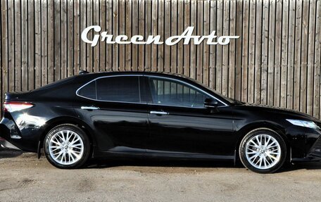 Toyota Camry, 2018 год, 2 450 000 рублей, 6 фотография