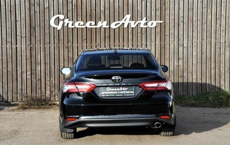 Toyota Camry, 2018 год, 2 450 000 рублей, 4 фотография