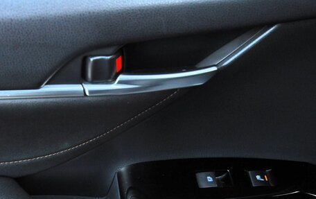 Toyota Camry, 2018 год, 2 450 000 рублей, 19 фотография