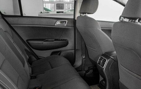 KIA Sportage IV рестайлинг, 2018 год, 2 026 000 рублей, 12 фотография