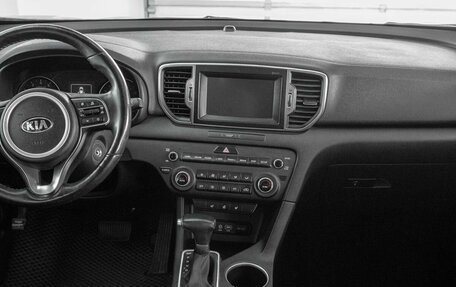 KIA Sportage IV рестайлинг, 2018 год, 2 026 000 рублей, 15 фотография