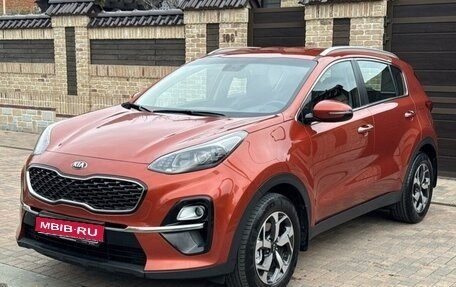 KIA Sportage IV рестайлинг, 2019 год, 2 200 000 рублей, 1 фотография