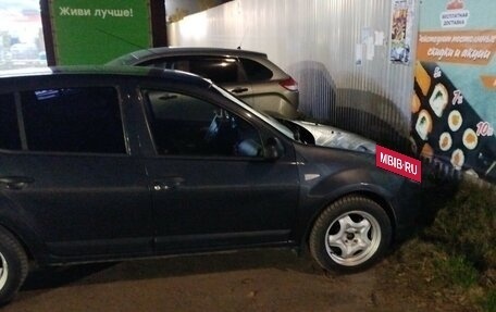 Renault Sandero I, 2010 год, 490 000 рублей, 2 фотография