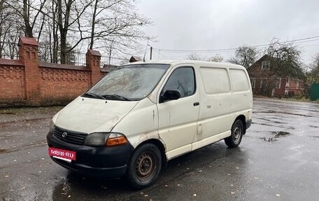 Toyota HiAce, 1998 год, 255 000 рублей, 2 фотография