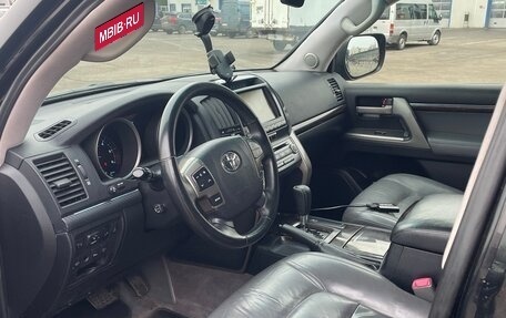 Toyota Land Cruiser 200, 2008 год, 2 600 000 рублей, 5 фотография